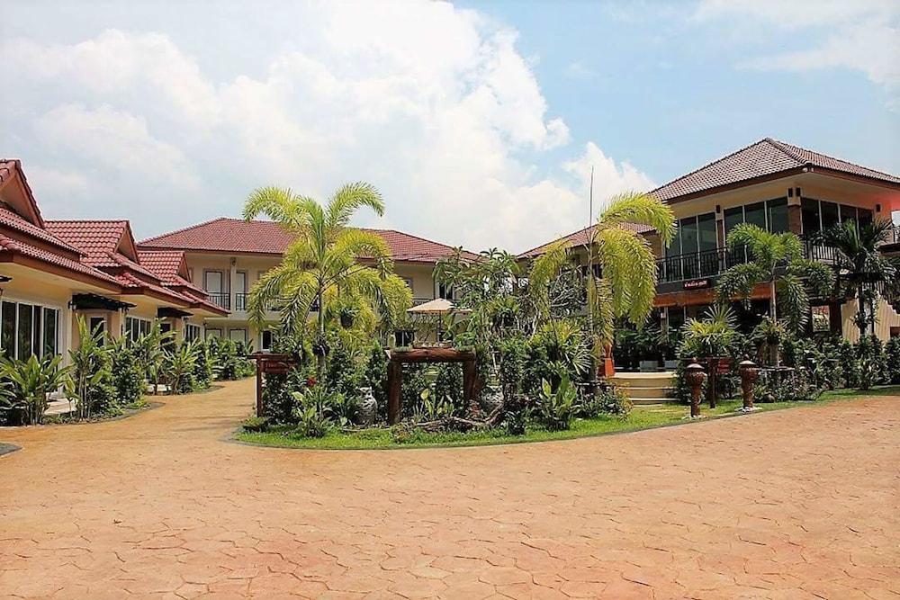บ้านสุขสิริ บางเสร่ สัตหีบ ภายนอก รูปภาพ